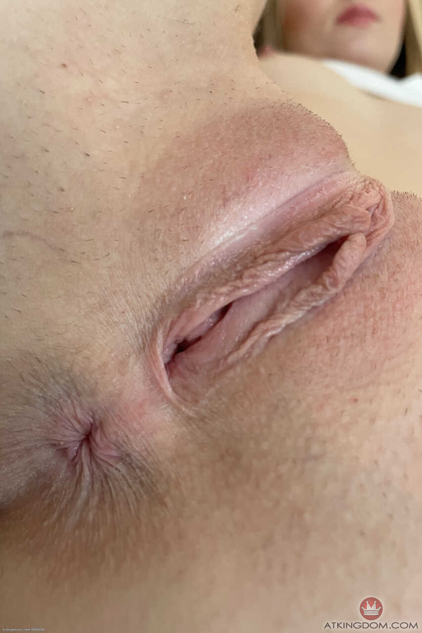 Tight teenage pussy up close: Maria Kazi's super skinny blonde body on display in hotel room - Maria Kazi