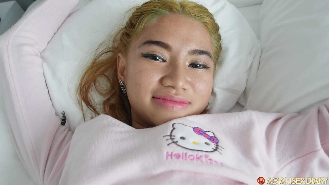 Oay's Hairy Asian Adventure: The Tiny Teen Explores Her Body After POV Sex - Oay