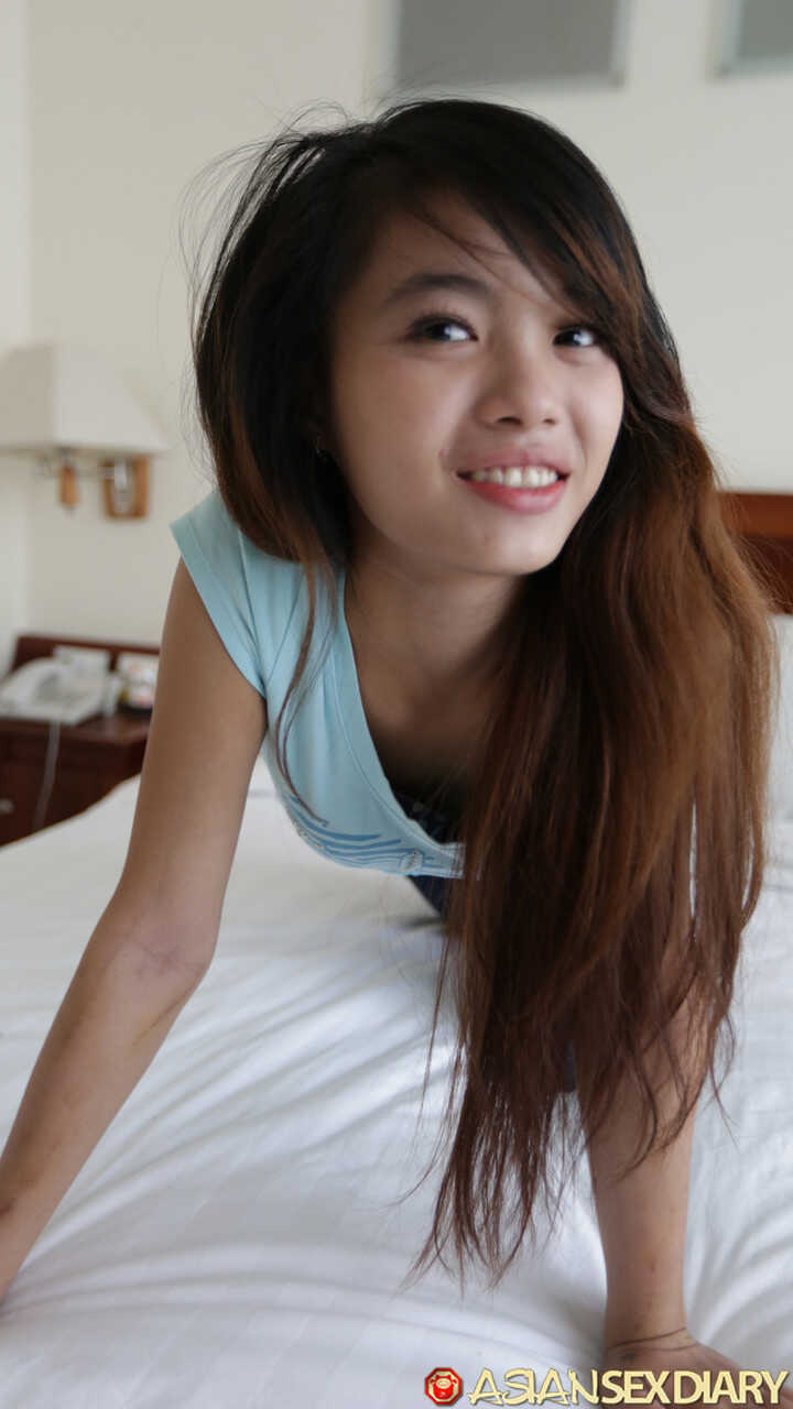 Lan B spreads her skinny legs for a dick Asian amateur teen reveals hairy pussy and tiny body - Lan B