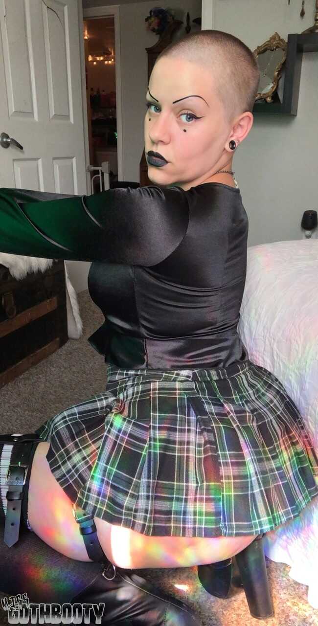 Bald MILF Miss Goth Booty's Thick Thighs Thrill as She Poses in a Plaid Skirt - Miss Goth Booty