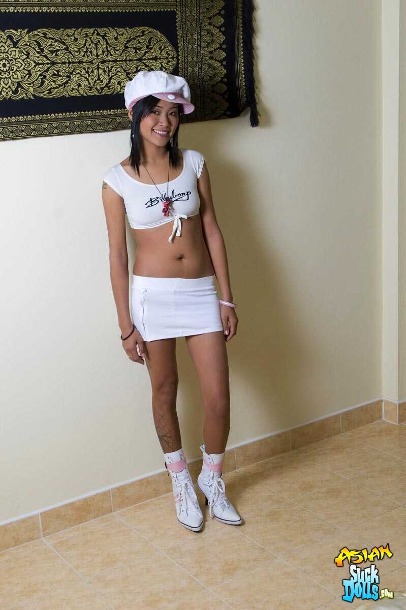 Tiny Little Thai Girl 'Tun' Shows Off Her Sweet Pussy In Red High Heels - Tun