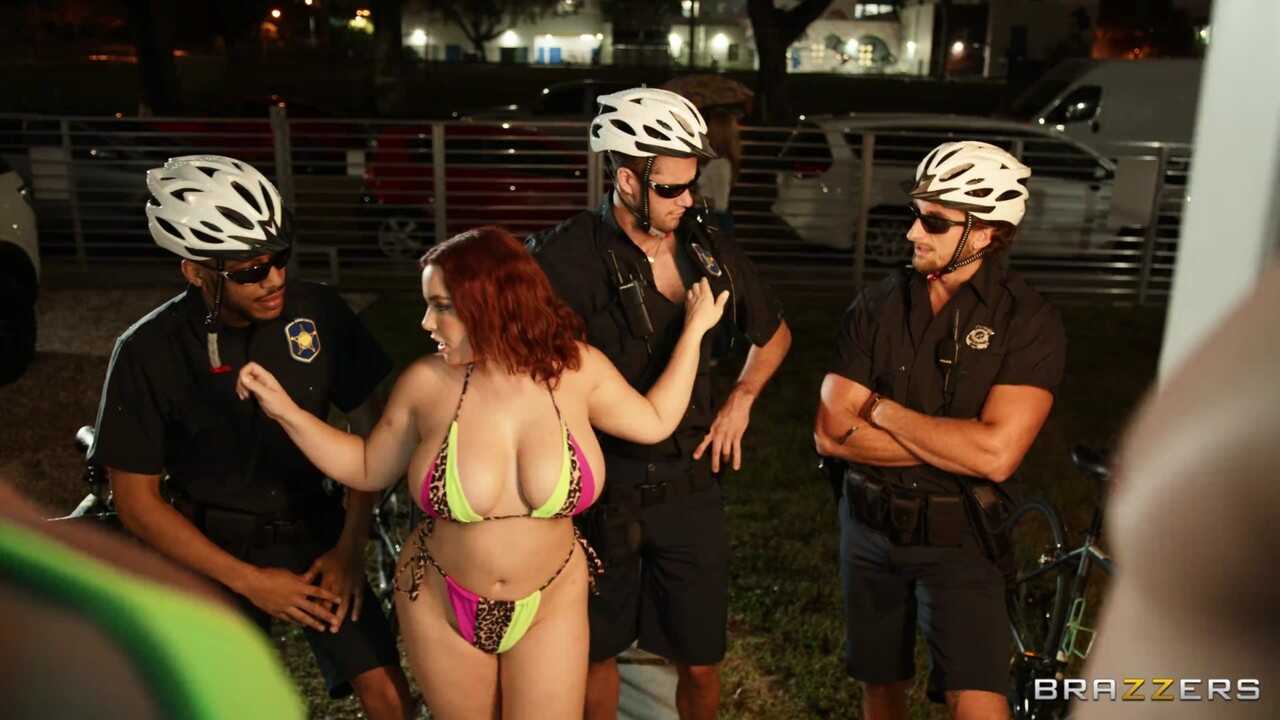 Chubby MILF Natasha Nice gets spit roasted by her three policemen in a threesome - Alexis Fawx, Cj Miles, Dan Damage, Dway...