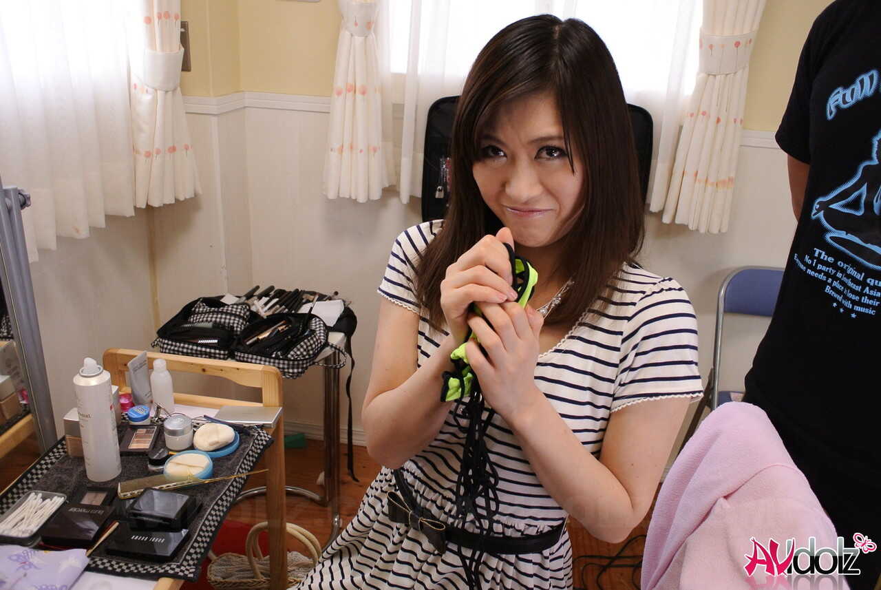 Japanese Housewife Saki Aiba's Bald Pussy Exposed and Admired in the Bathroom! - Saki Aiba