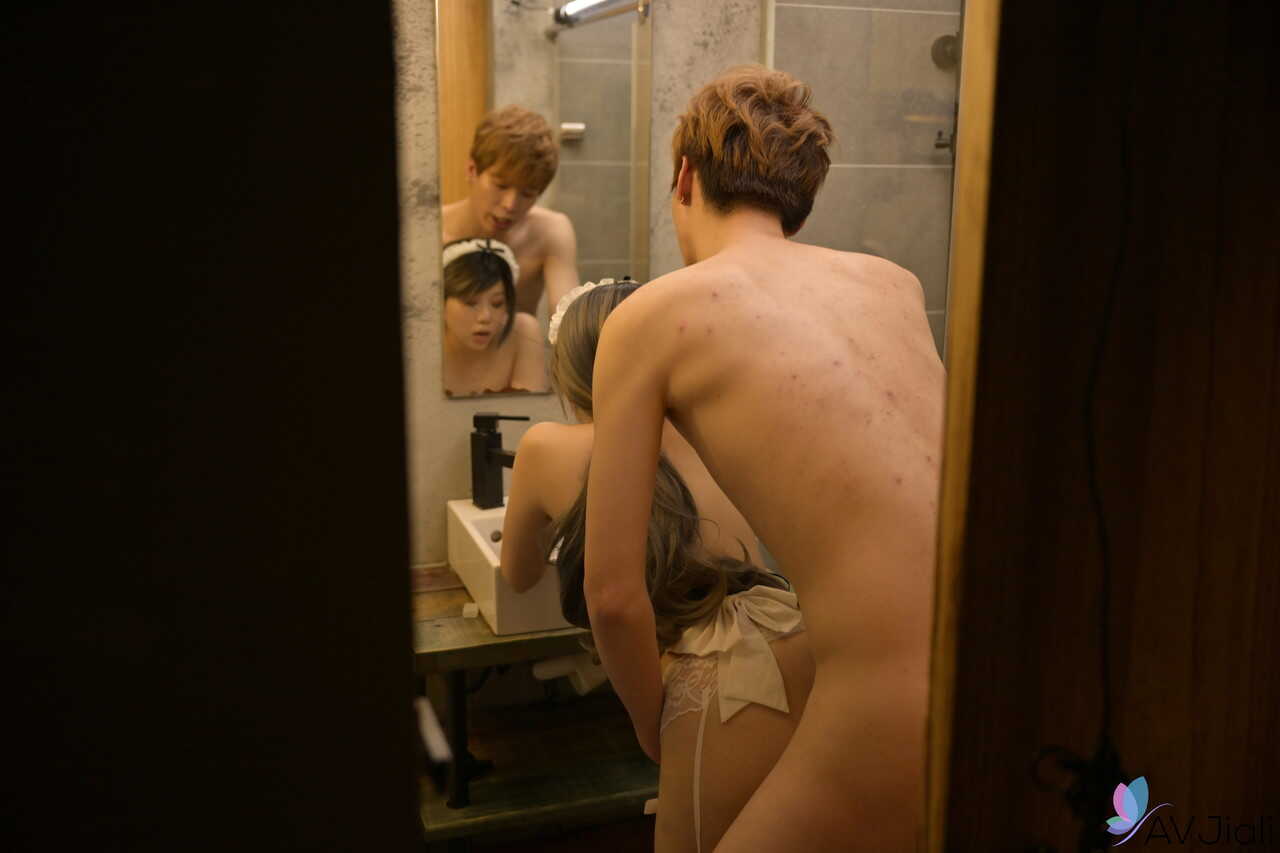 Jiu Jiu's Asian Maid Blowjob Before Being Pounded Deeply in the Bathroom - Jiu Jiu