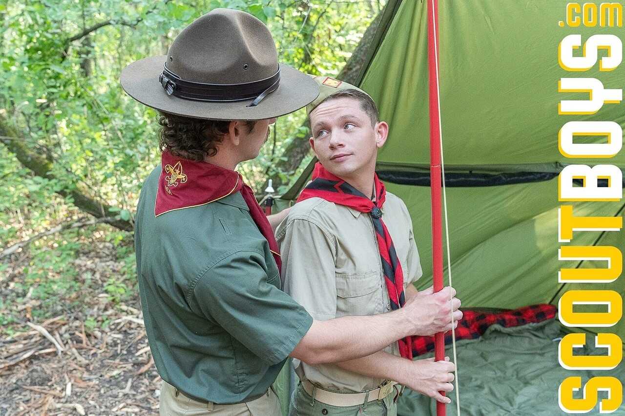 Young Twink Scout Landon Takes the Hardwood for Scoutmaster McKeon&#039;s Boner in a Tent - 