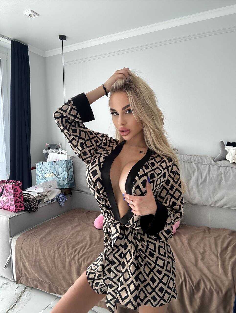 Slim and Stacked: Sexy OnlyFans Amateur Eliasa Shows Off Her Fake Big Tits and Round Ass on Cam - 