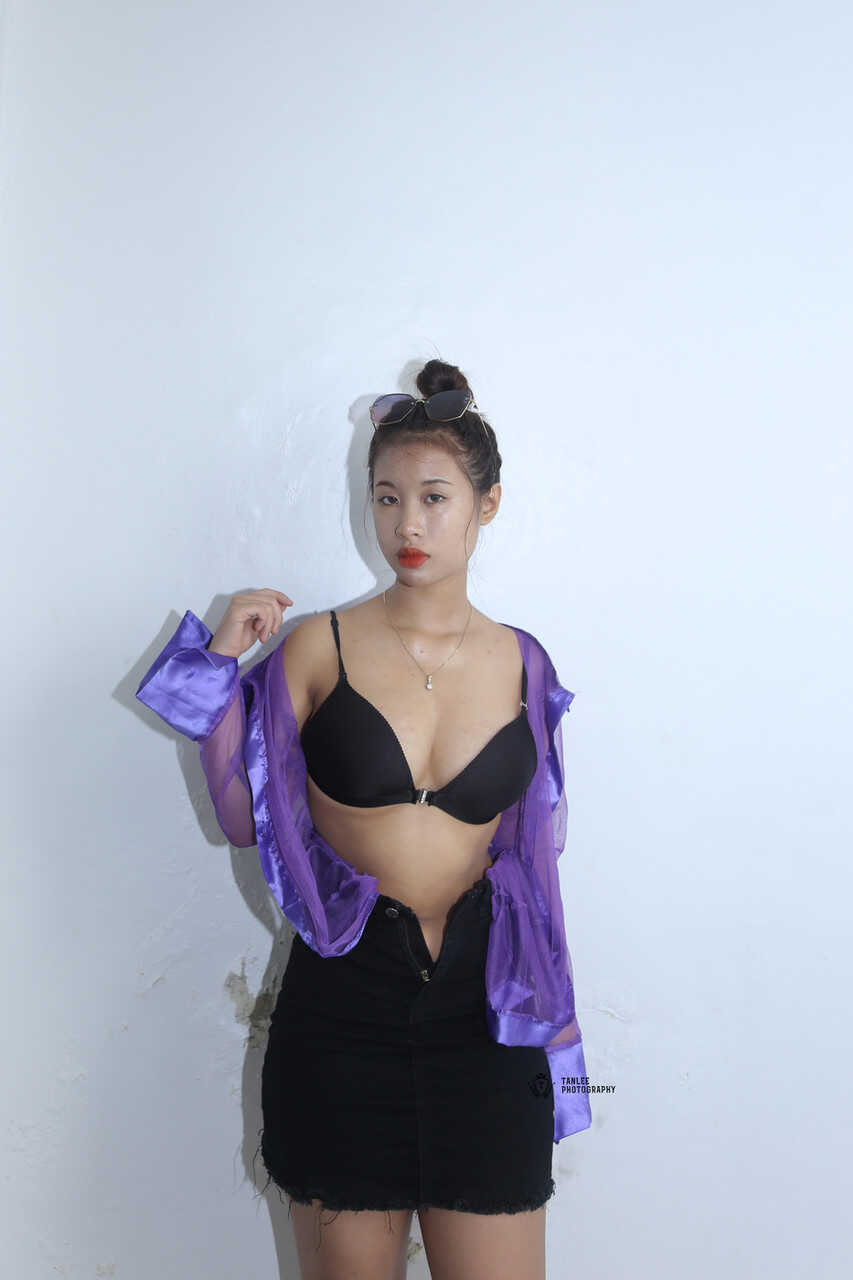 Asian Amateur Loves to Expose Her Natural Tits in Public - 
