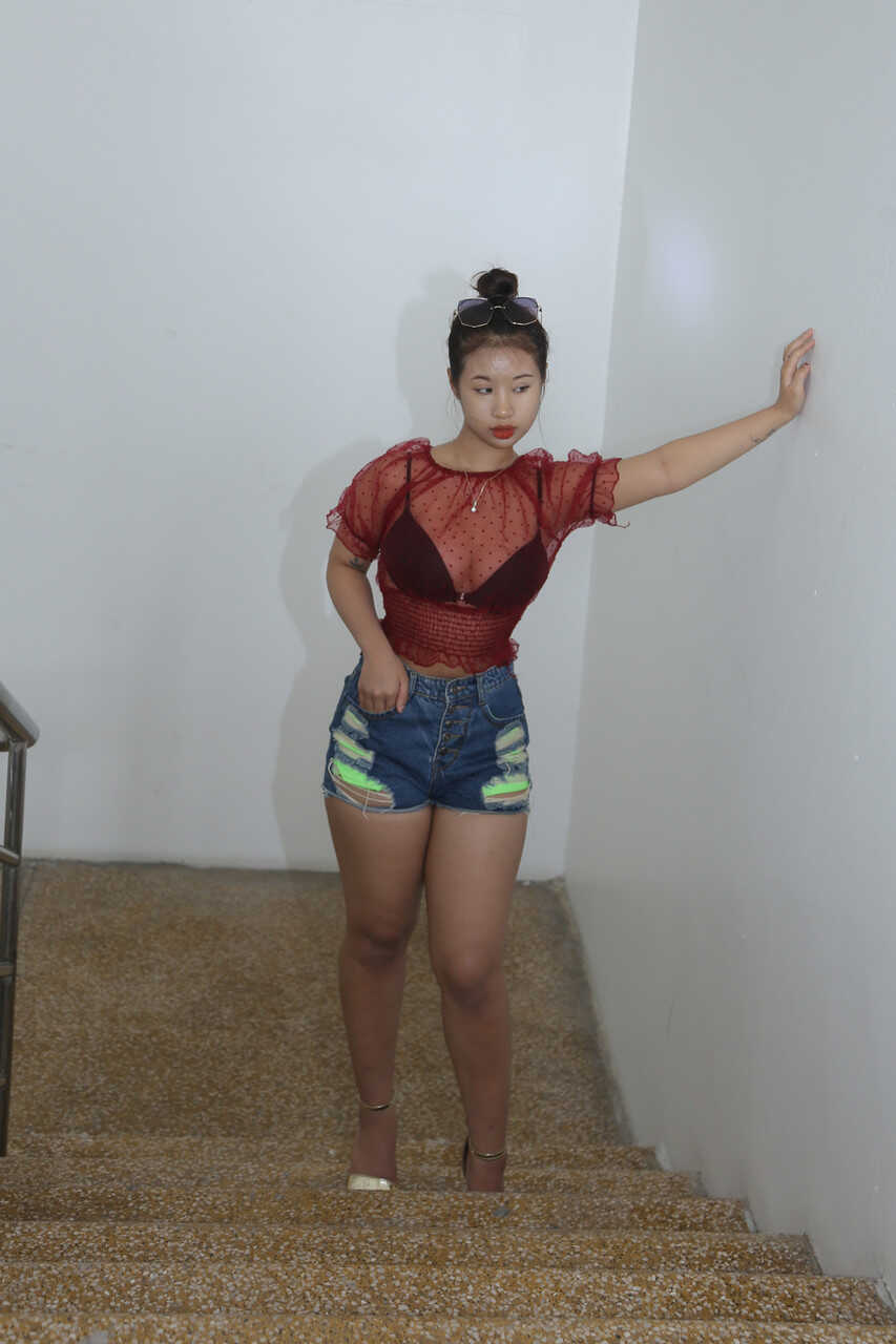 Asian Amateur Loves to Expose Her Natural Tits in Public - 