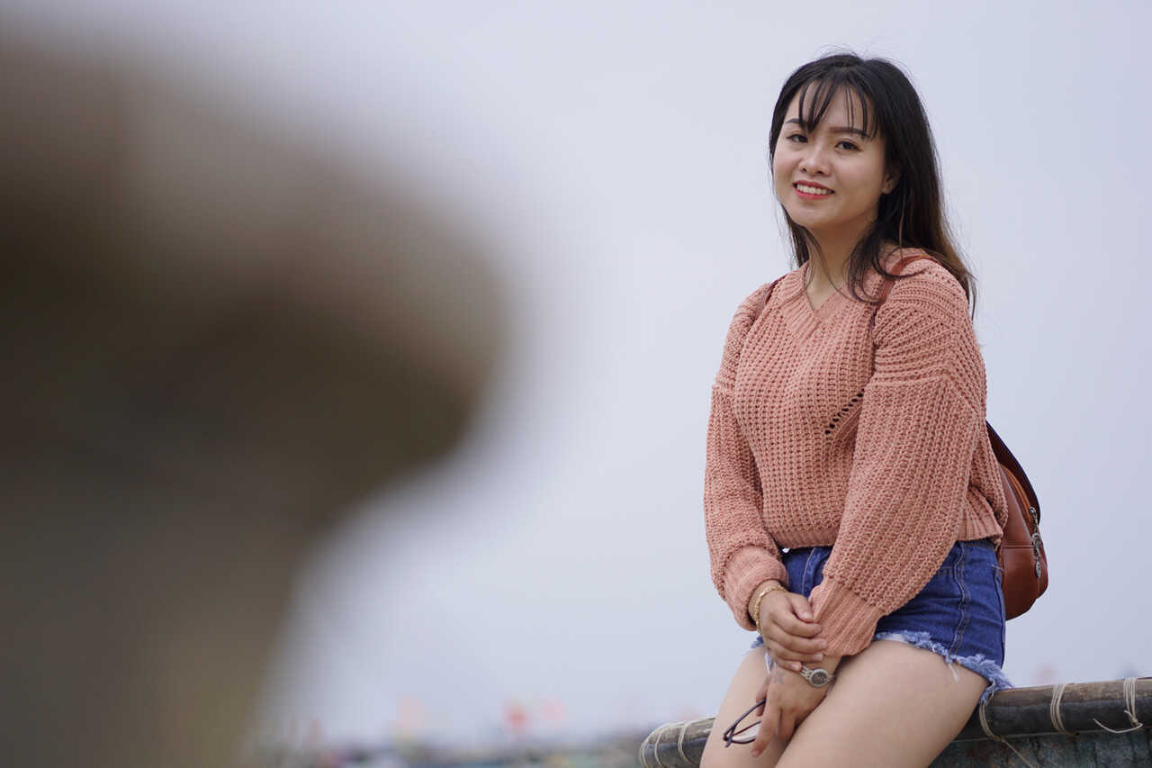 Exotic Asian beauty struts in teeny denim shorts and comfy sweater, steaming up the streets! - 