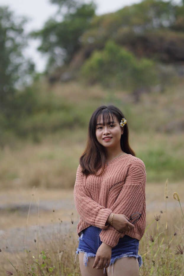 Exotic Asian beauty struts in teeny denim shorts and comfy sweater, steaming up the streets! - 