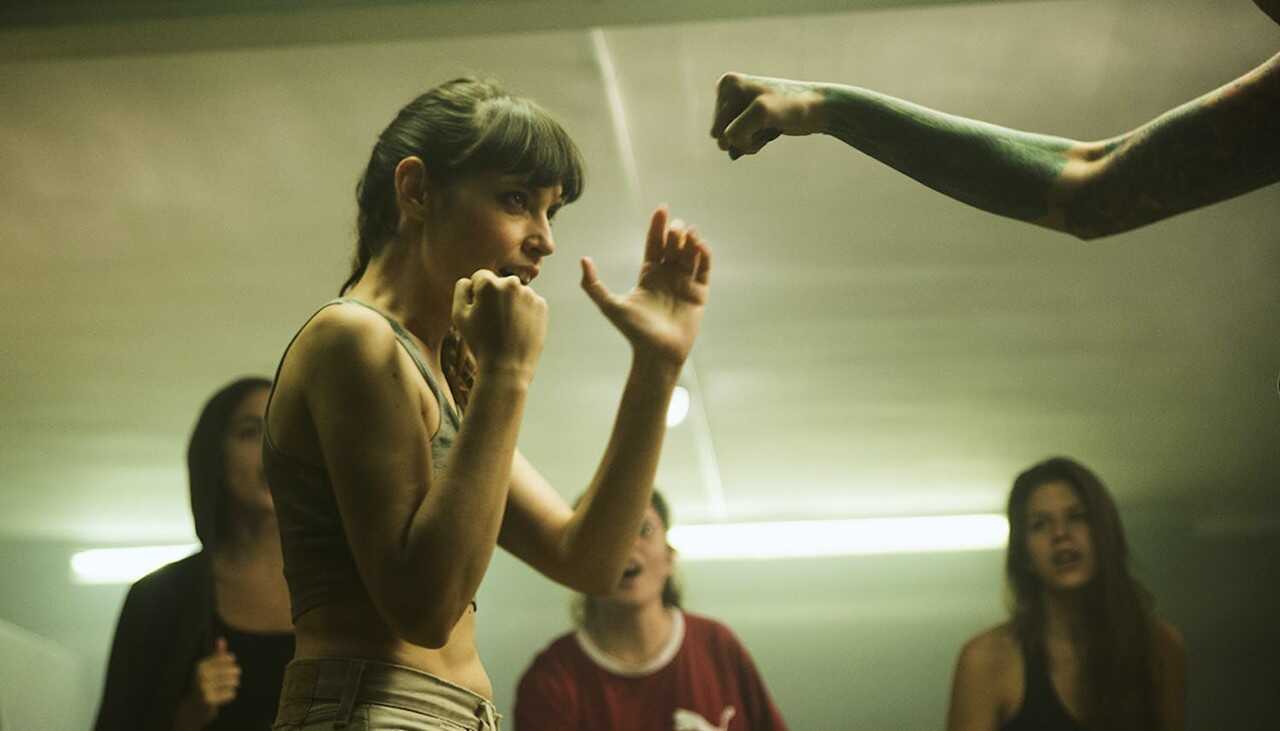 Sweaty Lesbian Threesome: Silvia Rubi, Viktoria Vaar & Cintia Shapiro Get Fit and Fuck at the Fight Club - Silvia Rubi...