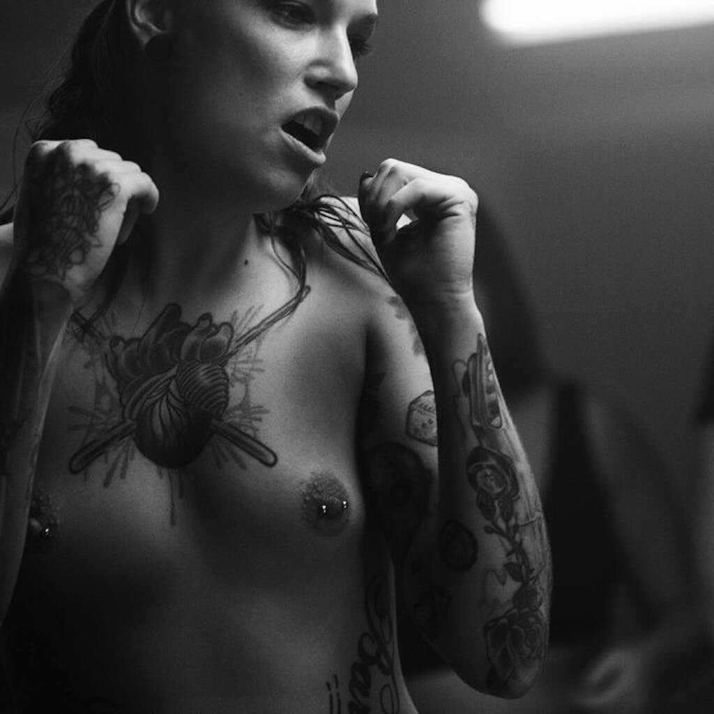 Sweaty Lesbian Threesome: Silvia Rubi, Viktoria Vaar & Cintia Shapiro Get Fit and Fuck at the Fight Club - Silvia Rubi...