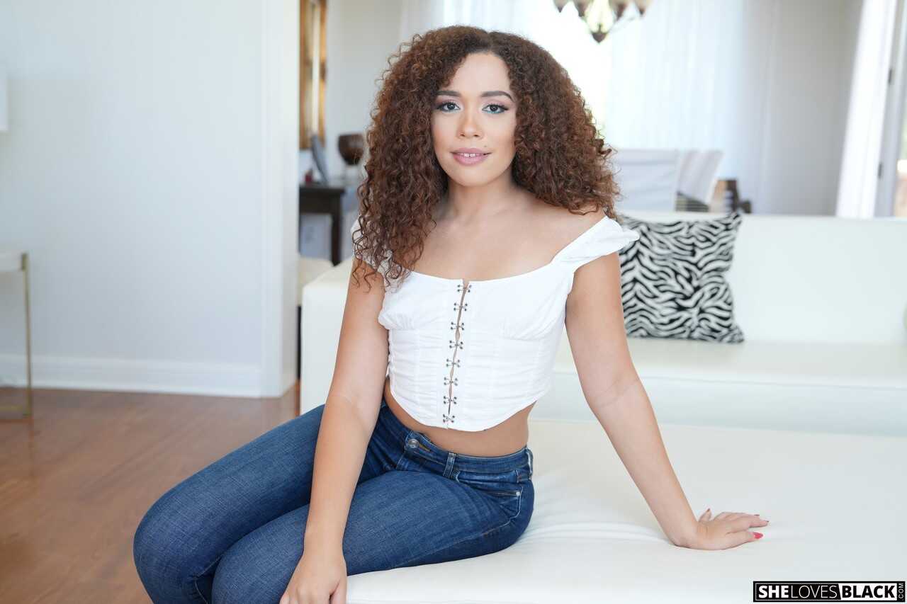 Curly-haired babe Willow Ryder gets fucked hard in the ass by a big black cock after sucking it - Willow Ryder