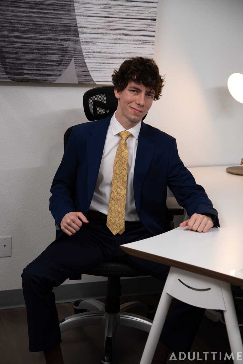 Cristiano's Hard Cock Strokes Deep Inside Derek Kage's Tight Office Asshole During a Hot Adult Time - Cristiano,...