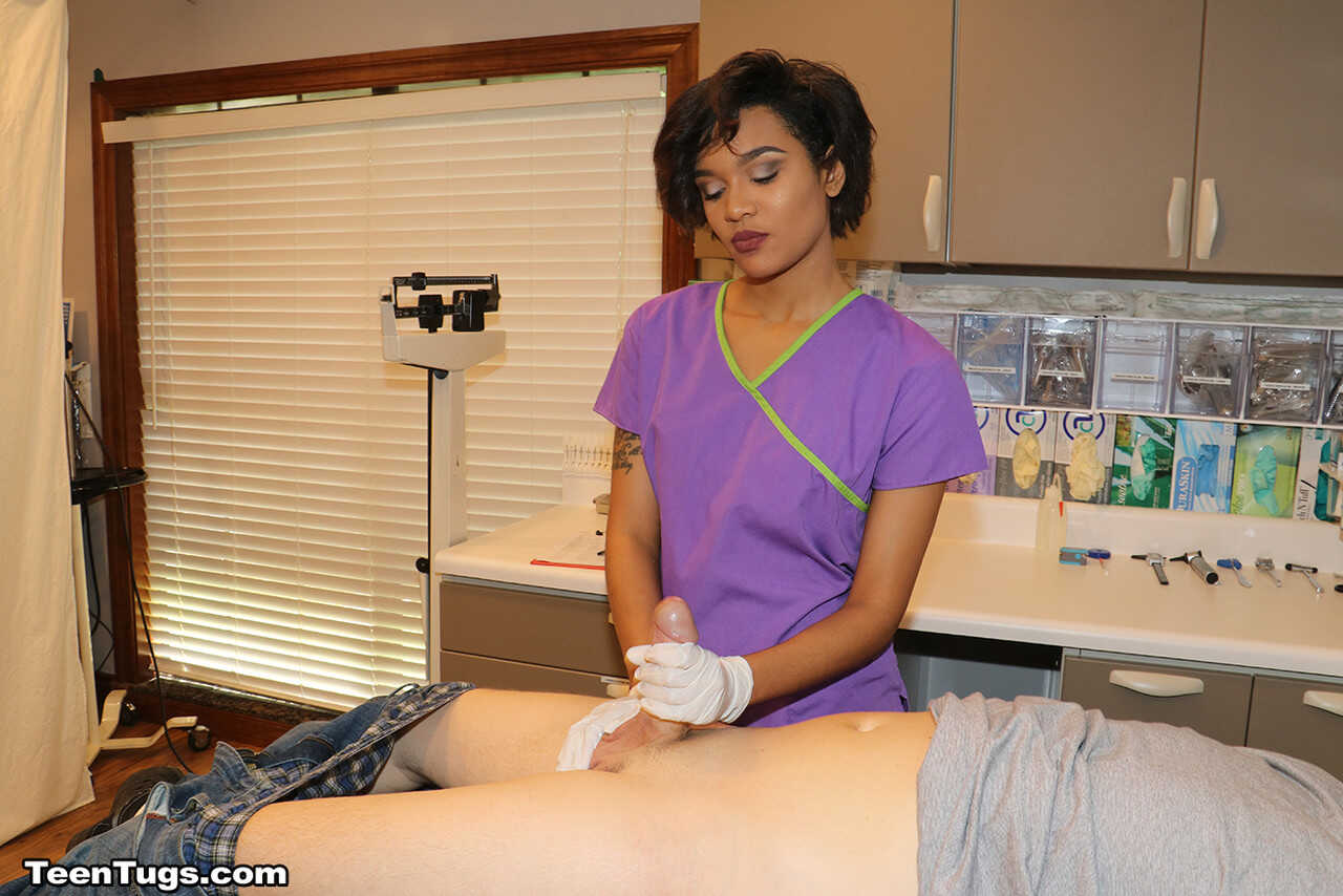 Latex-Clad Nurse Jasmine Barnes Gives a Hung Stud a Hanjob While She's at Work! - 