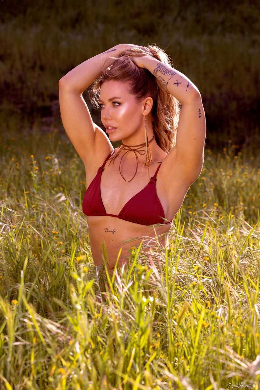 Naughty Nicole Aniston Flaunts Her Hot Body Outdoors for Lustful Adventure - Nicole Aniston
