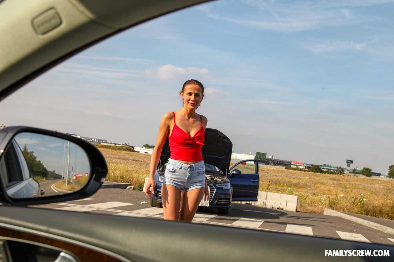 Group Mams Nicole Love, Dirty Gunther's Mature Older Women Public Flashing Over 50 Beautiful Mature - Nicole Love, Di...