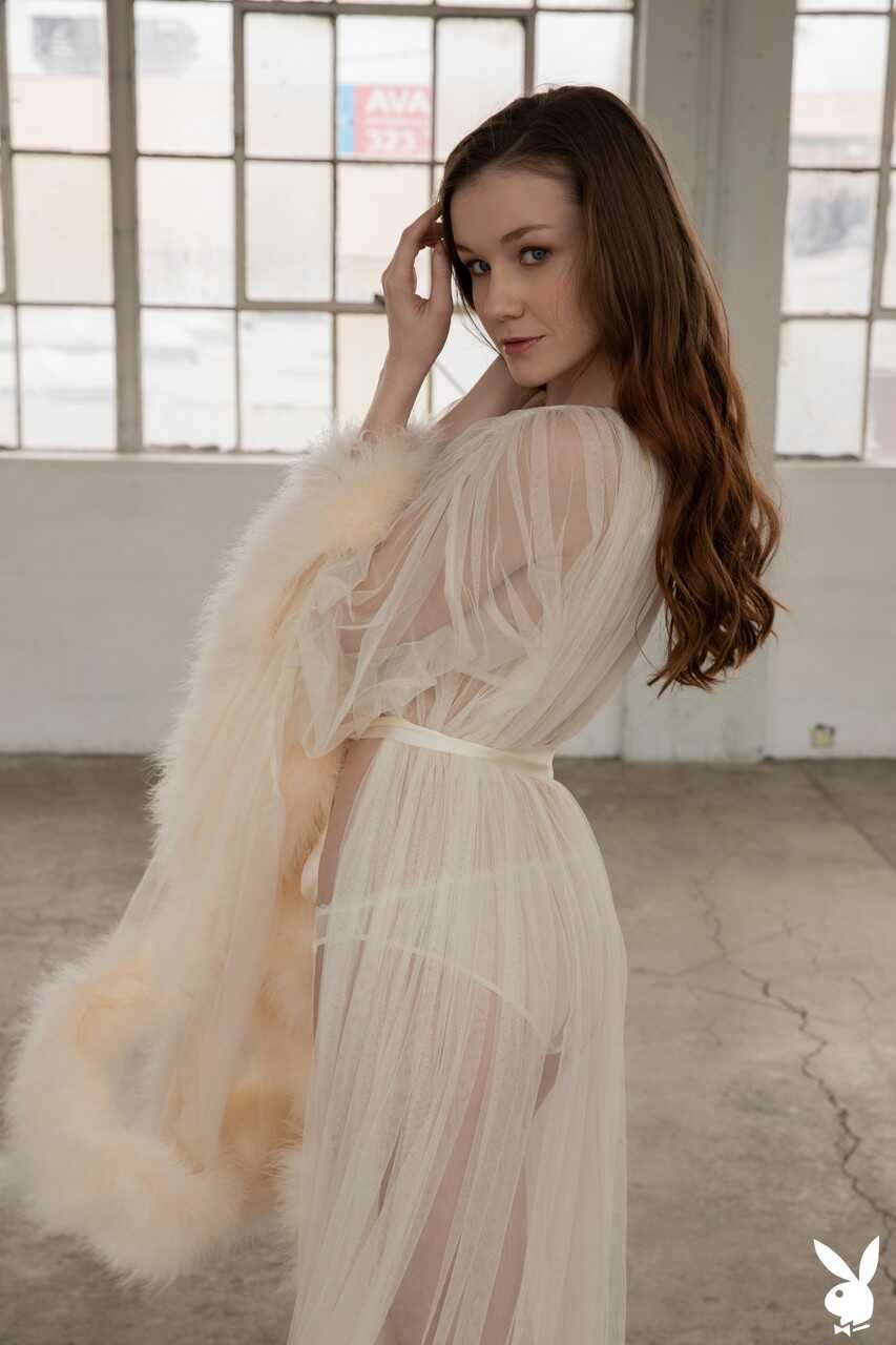The Curvy Goddess, Emily Bloom, Strips Off Her White Lingerie and Poses Nude for Your Pleasure - Emily Bloom