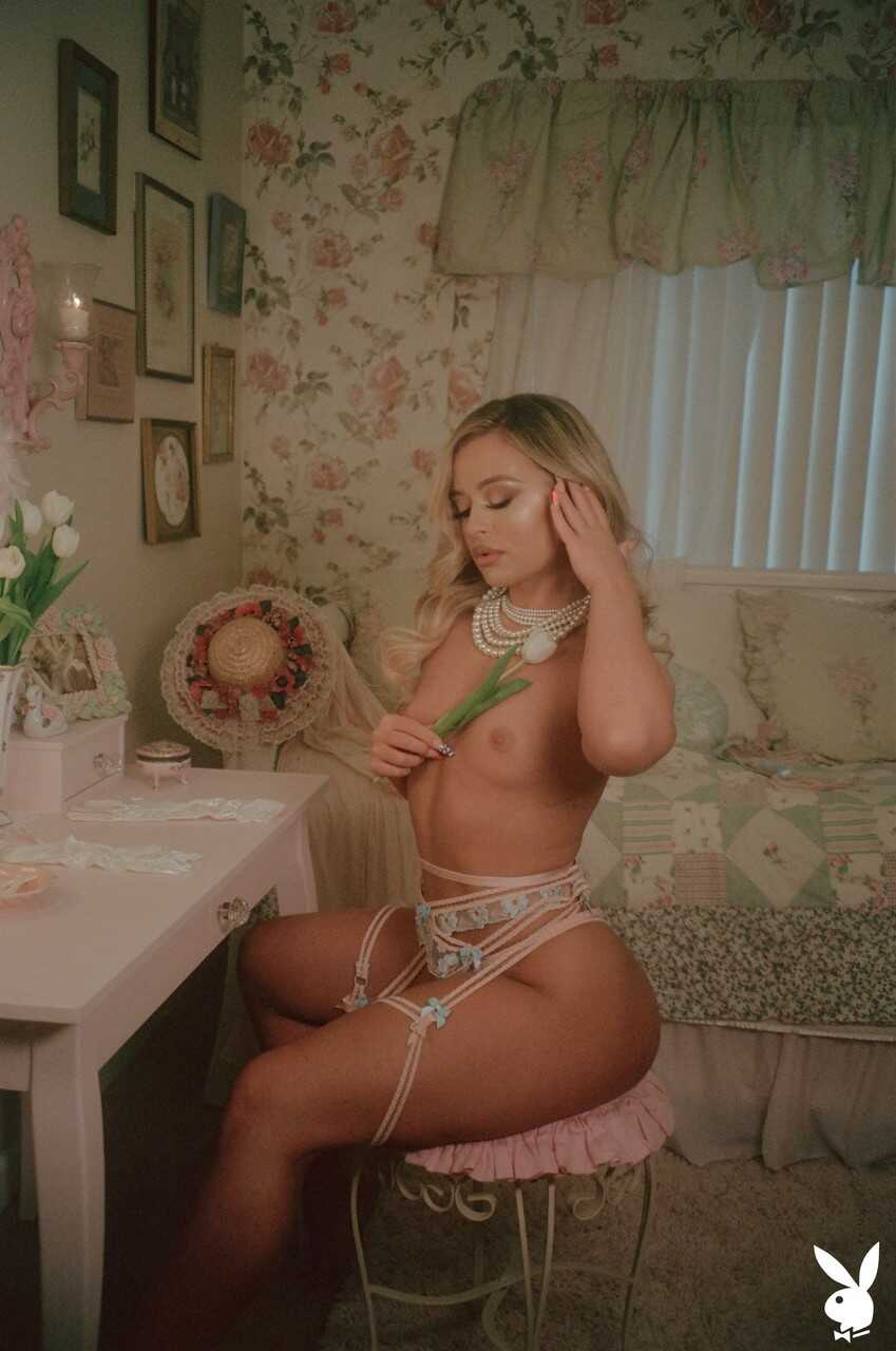 Jackie's Lingerie Stripping Showcase - Jackie