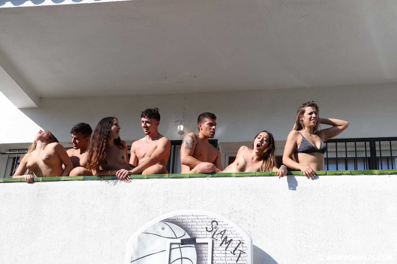 Beach Bums and Nude Nymphs Ohana Petite, Me, Marta Villaloros, Luna Black X, Valeria Fuentes, Melania Dark, Yeri Blue, Rom...