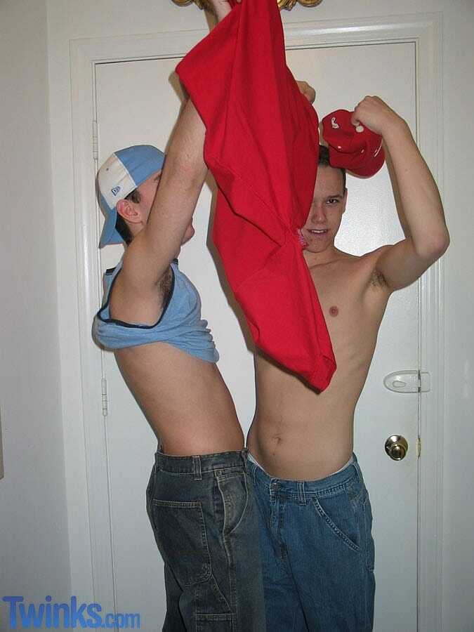 Gay boys Michael P & Branden D strip naked, suck each other's dicks and cum together in a mouth-watering blowjob ...