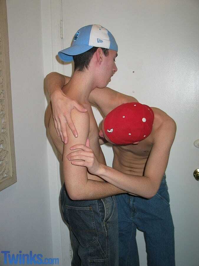 Gay boys Michael P & Branden D strip naked, suck each other's dicks and cum together in a mouth-watering blowjob ...