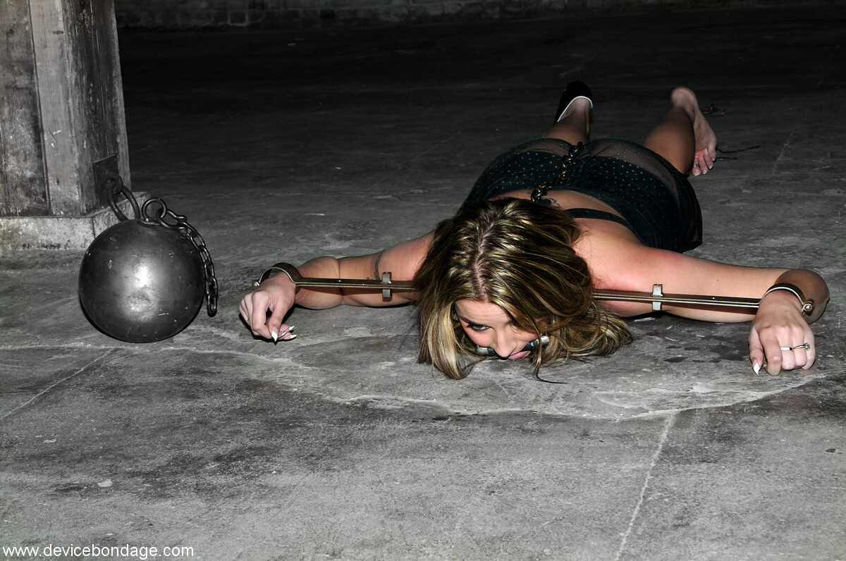 Submissive MILFs with big tits get humiliated by Alexa Von Tess and Delilah Strong in Dirty Feet MILF BDSM High Heels Lesb...