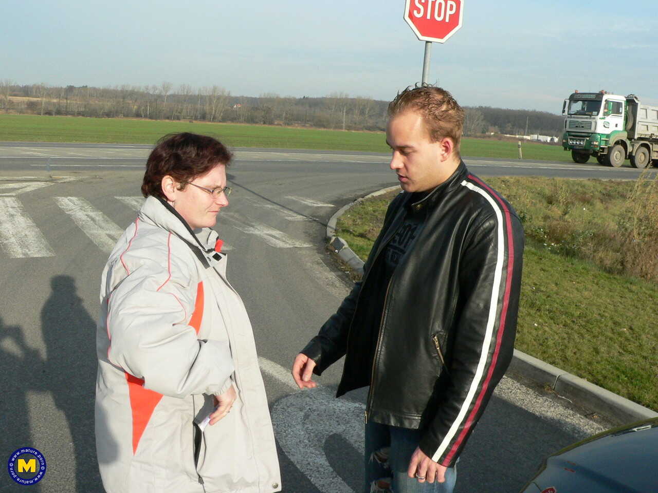 European Marieka gets a stranger's jizz on her big tits in the back seat of his car - Marieka