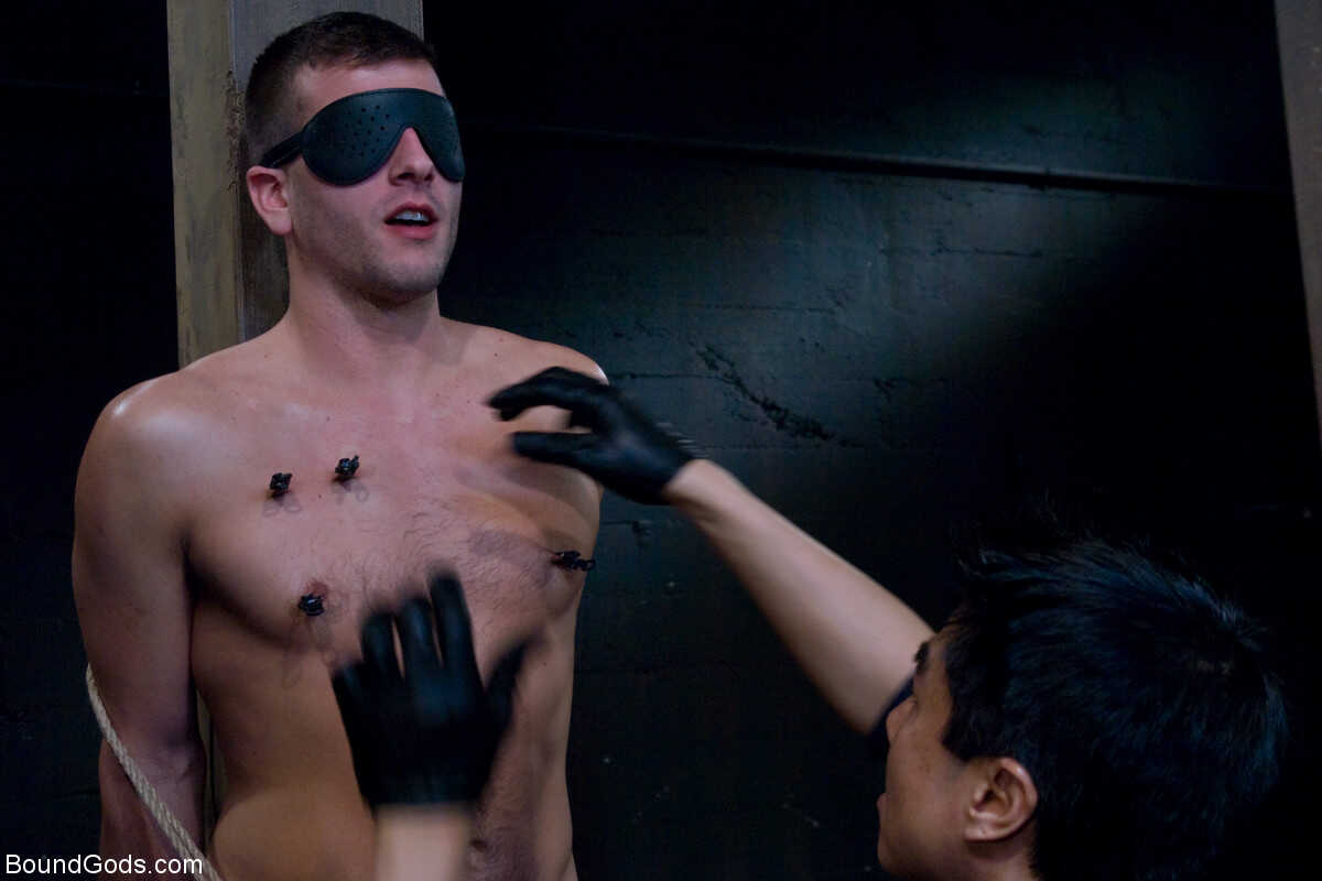 Restraint of the Bound Gods: Van Darkholme, Derrek Diamond's Hairy Bondage - 