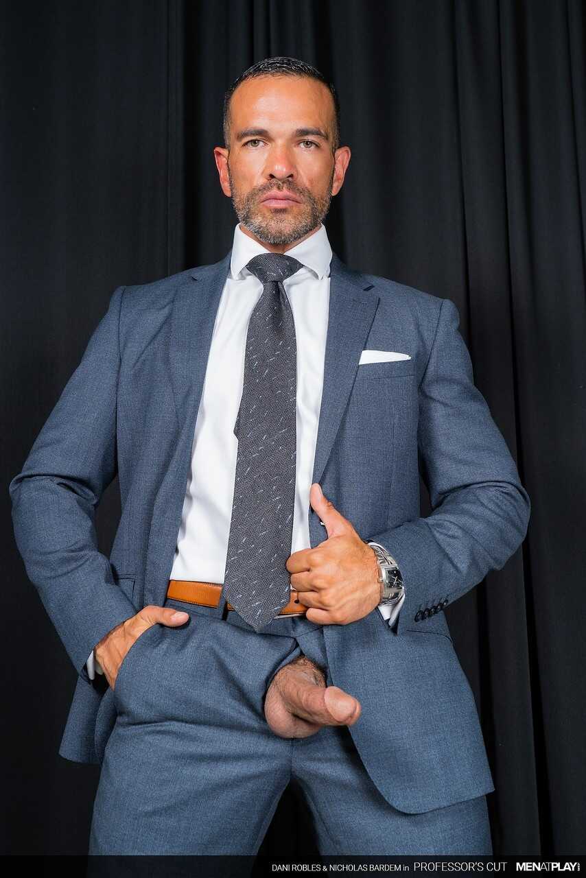 Dani Robles' Hardcore Anal Sex with Nicholas Bardem Gay Muscles and Big Cocks Unite! - 