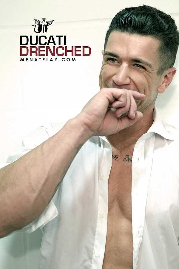 Unleashing the Beast: Hairy Gay Businessman Trenton Ducati's Hardcore Jack-off Session - 