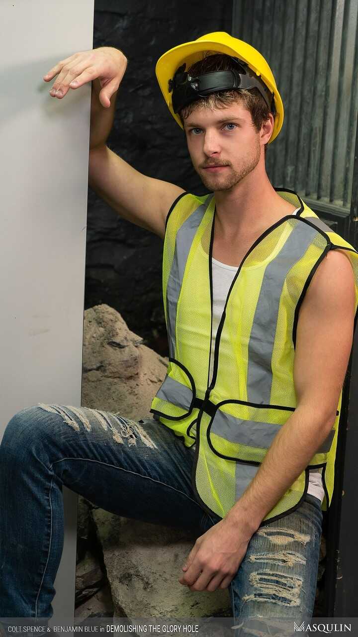 Masculine Benjamin Blue Takes in Cocky Colt Spence's Rigid Tool, Leaving Him Breathless - 