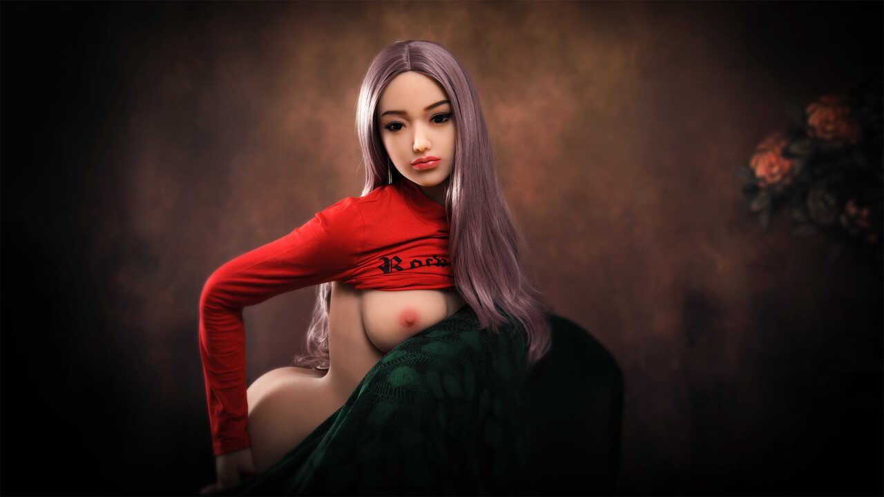 Big Booty Doll's Lovely Tits Showcase - 