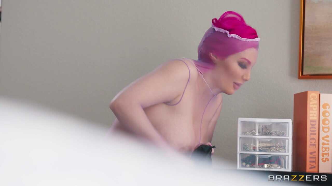 BBC Wife Banged Hard by Lily Lou and Alex Jones: A Brazzers Network Exclusive! - Lily Lou, Alex Jones