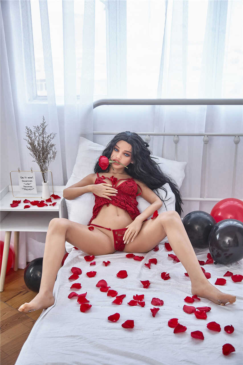 Innocent Sex Doll's Dark Secrets Revealed: Succulent Tits and Wet Pussy Exposed! - 