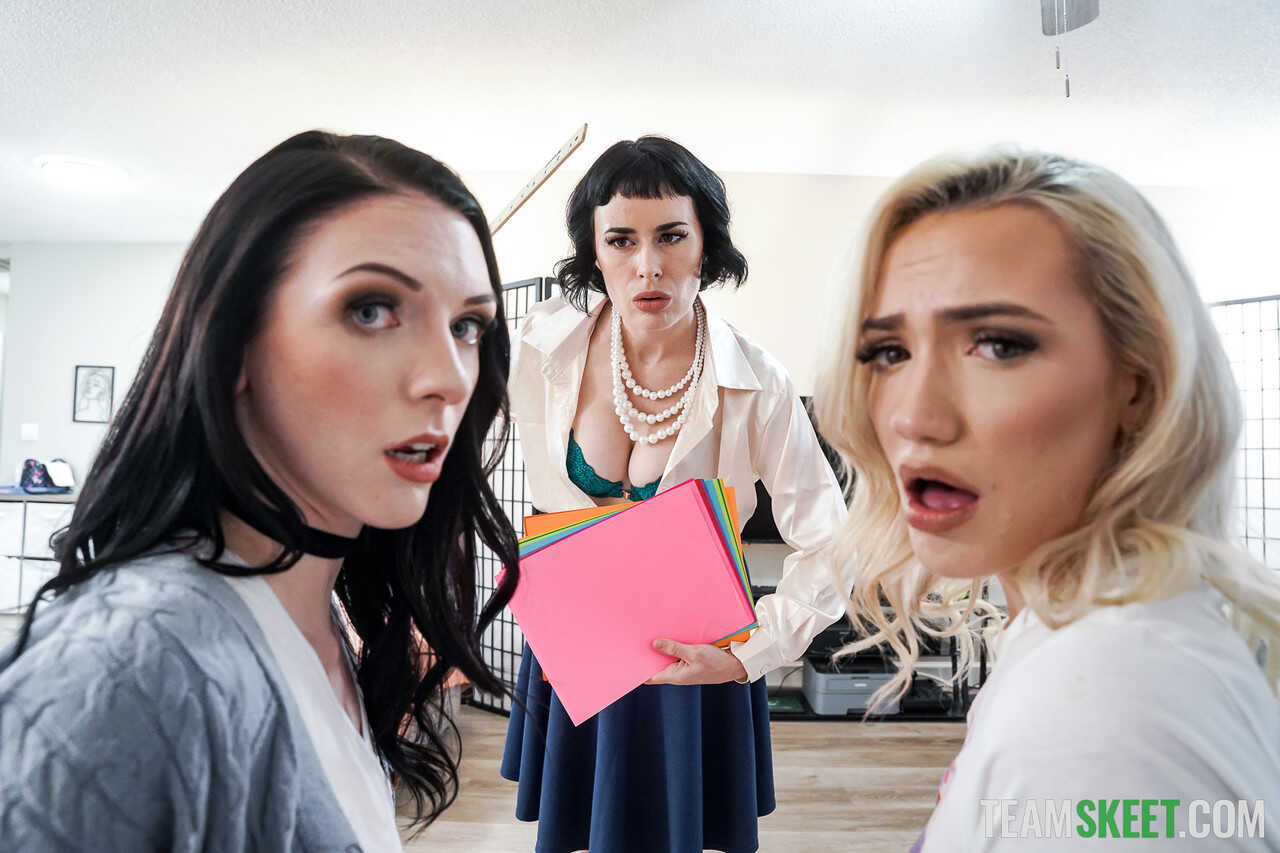 Lesbian teacher Olive Glass schools teens Celestina Blooms & Mia Molotov with a humiliating BDSM lesson - Olive Glass,...