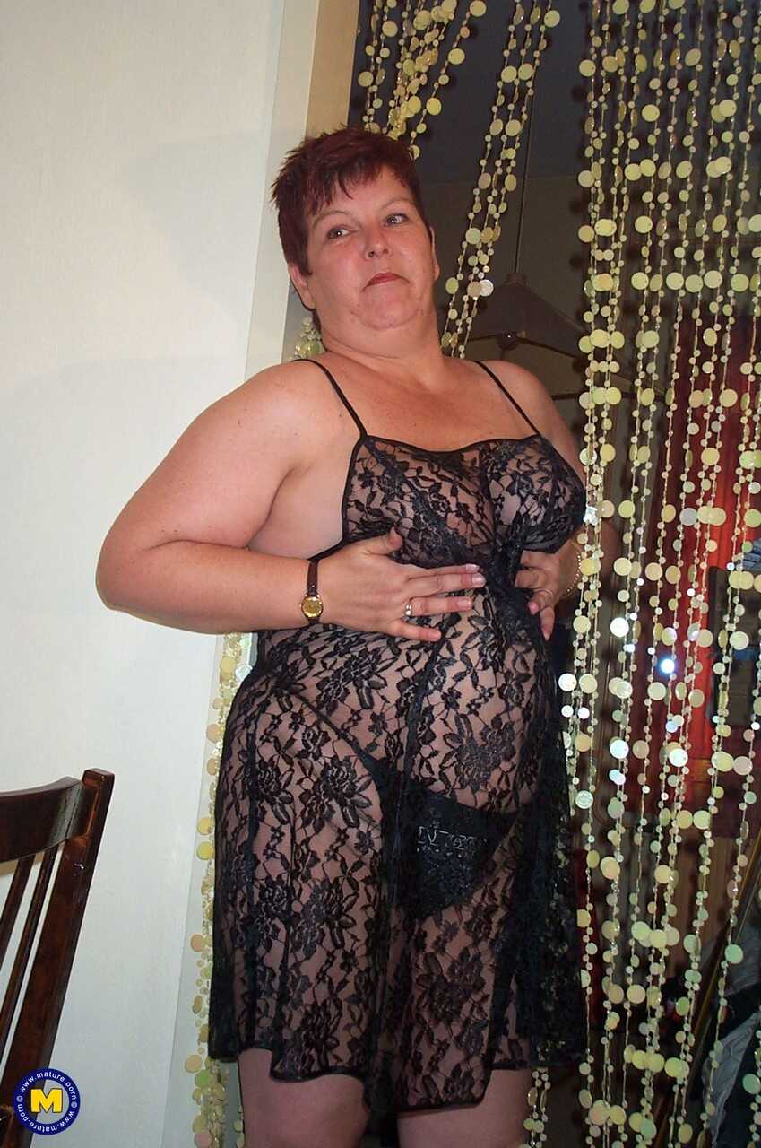 Chubby Katrien's Lacy Lap Dance with her Juicy Fat Pussy and Suckable Toes - Katrien