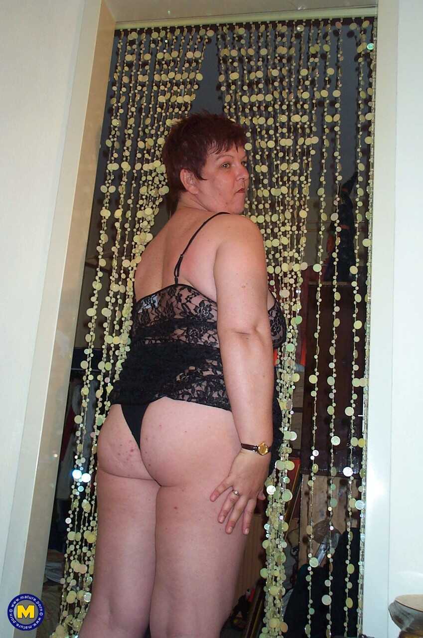 Chubby Katrien's Lacy Lap Dance with her Juicy Fat Pussy and Suckable Toes - Katrien