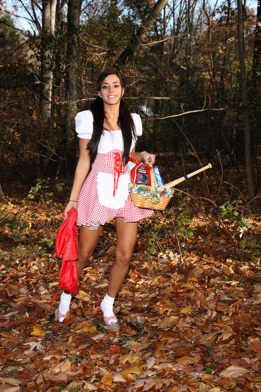 Jaylee's Dirty Little Secret Jaylee's First Time with a Baseball Bat in the Woods - Jaylee