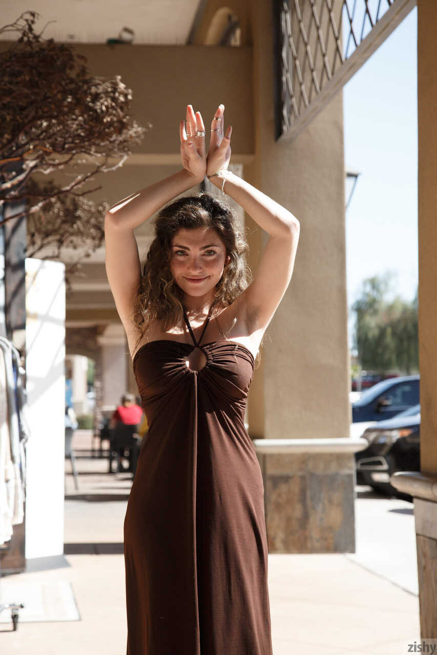 Explosive orgasm! Hot teen Gillian Barnes flashes her beautiful thighs & natural tits in public - Gillian Barnes