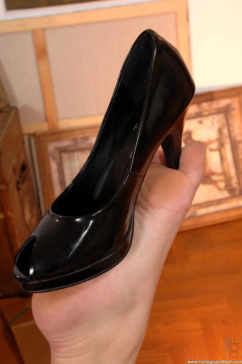 Caroline's Steamy Foot Job for Her Man Brunette Babe in High Heels and Fetish Scene - Caroline