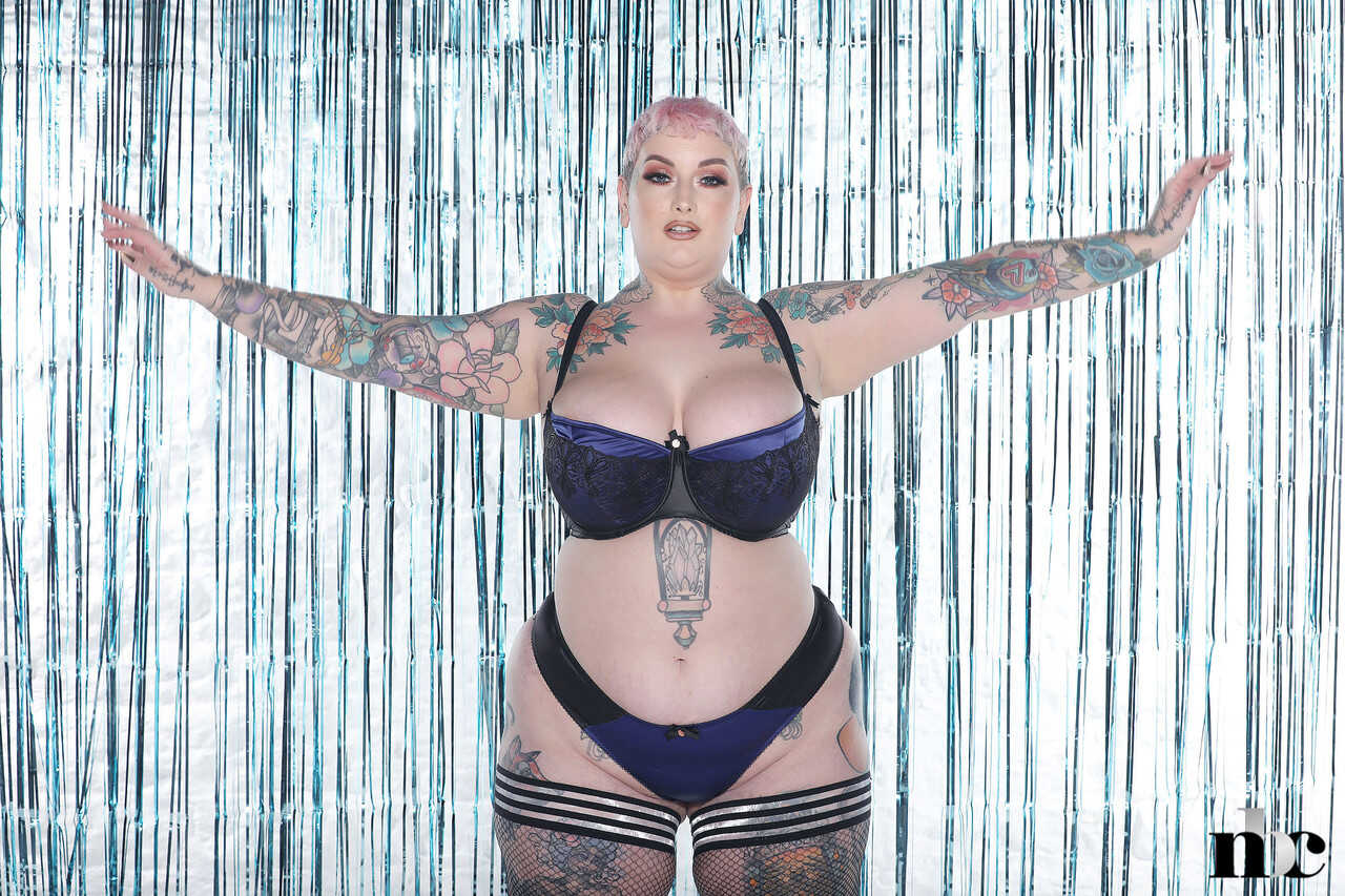 Cherrie Pie's Inked Booty and Monster Tits Revealed: A Galda Lou Porn Adventure - Galda Lou