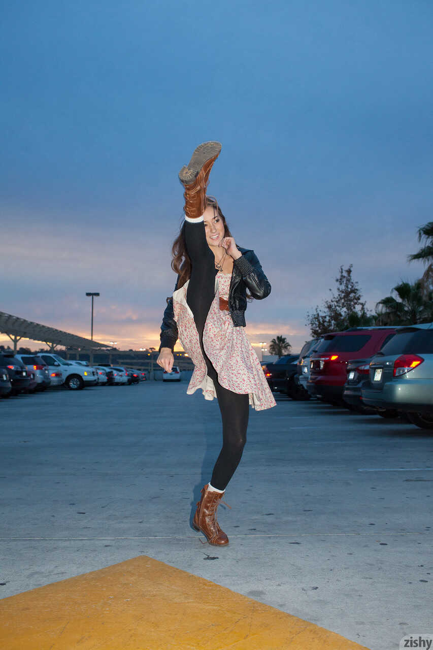 Amateur Girlfriend in Pantyhose Carlee Delima Teases Non-Nude Outside - Carlee Delima