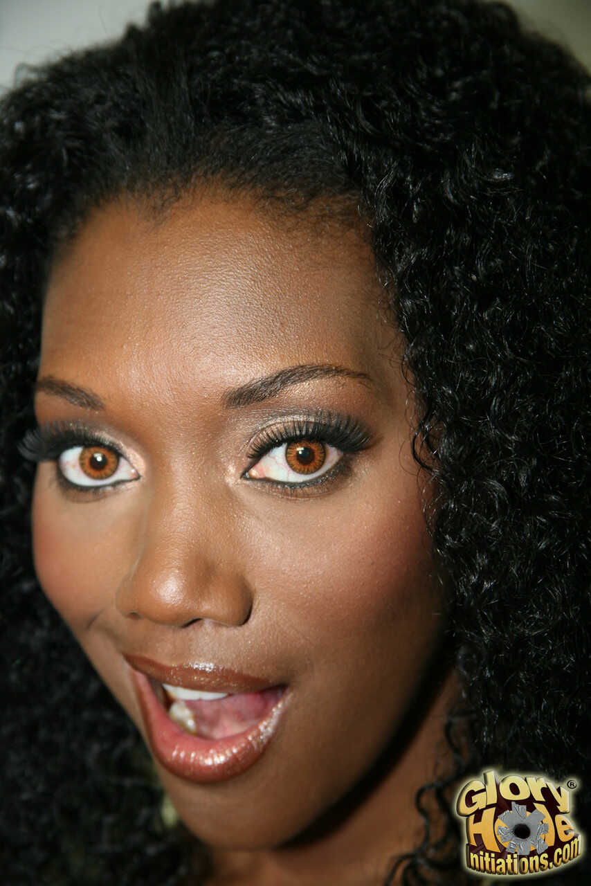 Nyomi Banxxx's Ebony Gloryhole Mom Fantasy with a Big Cock - Nyomi Banxxx