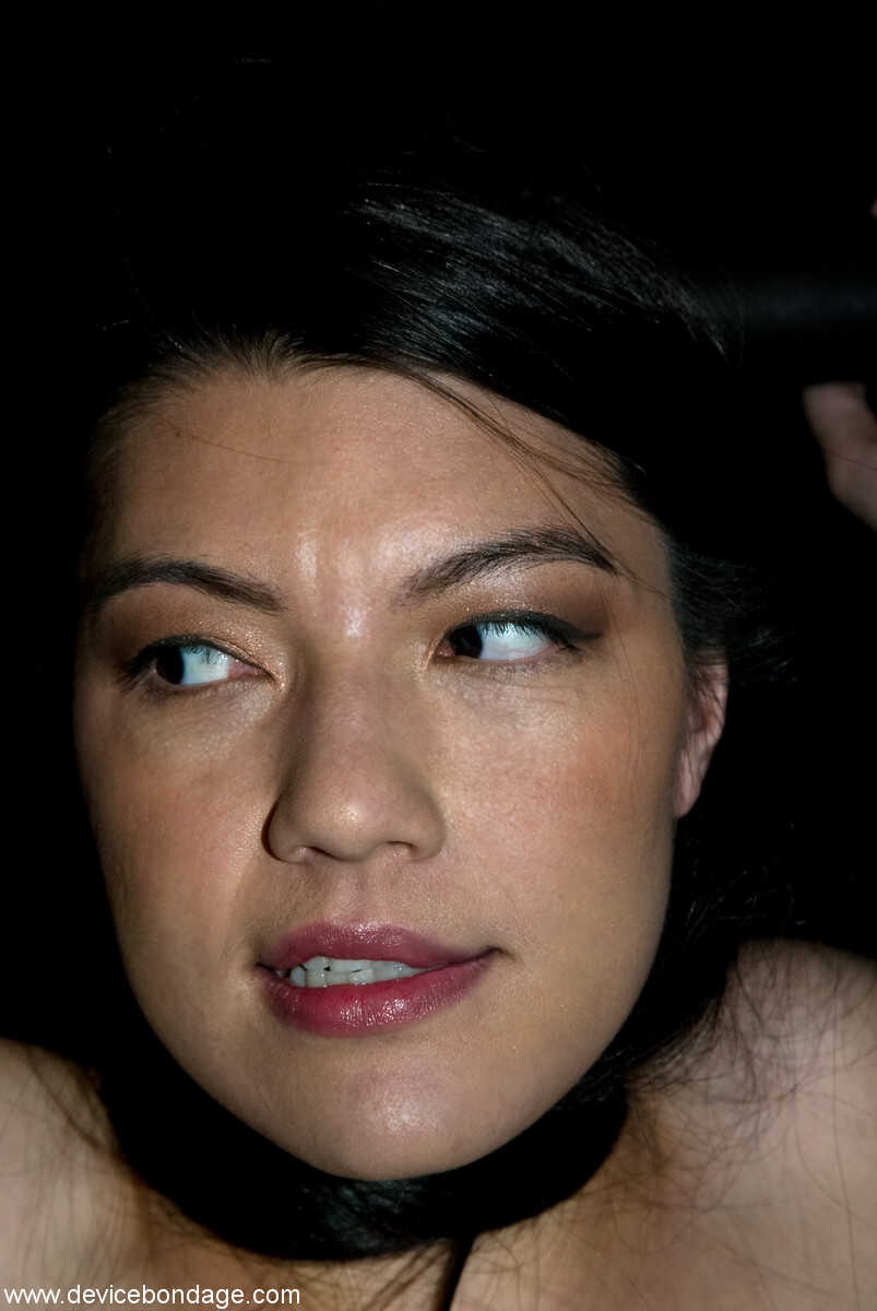 Punishing Circe: Dark-haired Bondage Goddess Taken by Metal Whips and Vibrators - Circe Borges