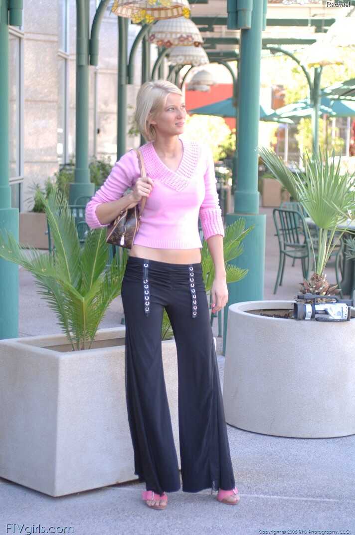 Natural Beauty Exposed Rachael's Public Flashing Adventure - Rachael