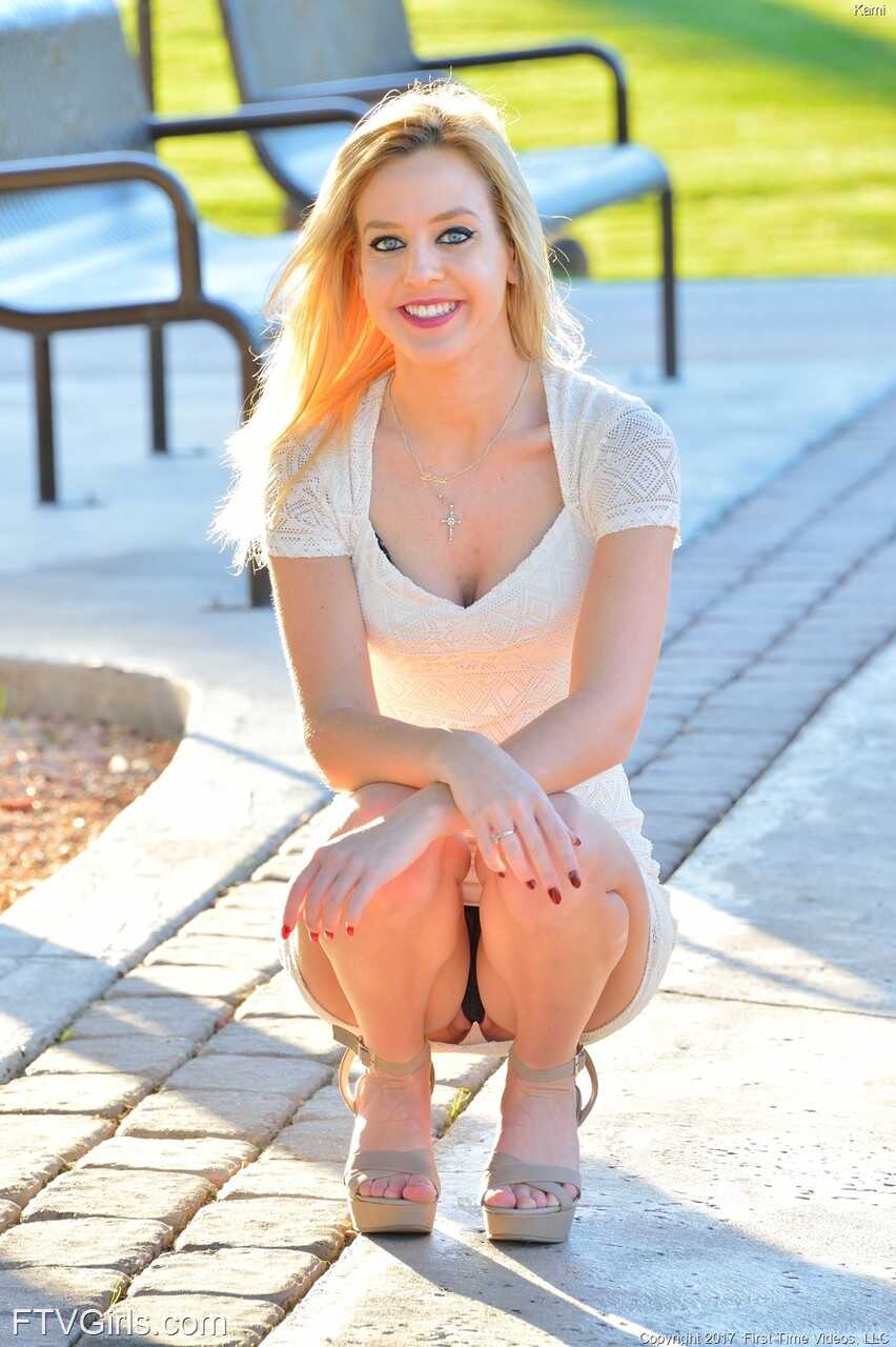 Amateur Stunner Kami Flashes Her Sexy Swimsuit in Public While Rocking Hot Sneakers! - Kami
