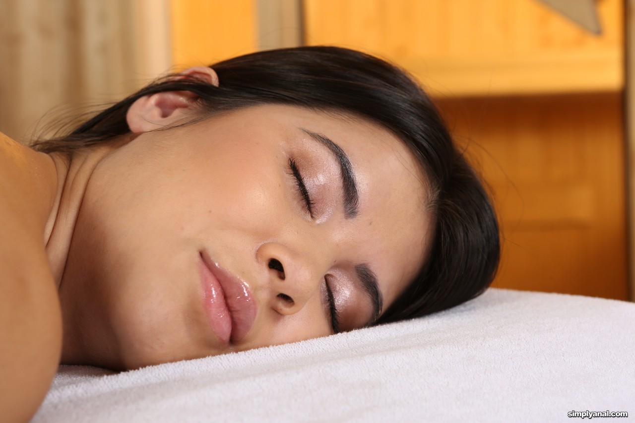 Jenifer Jane And Lady Dee Finger And Toy Each Other's Asses