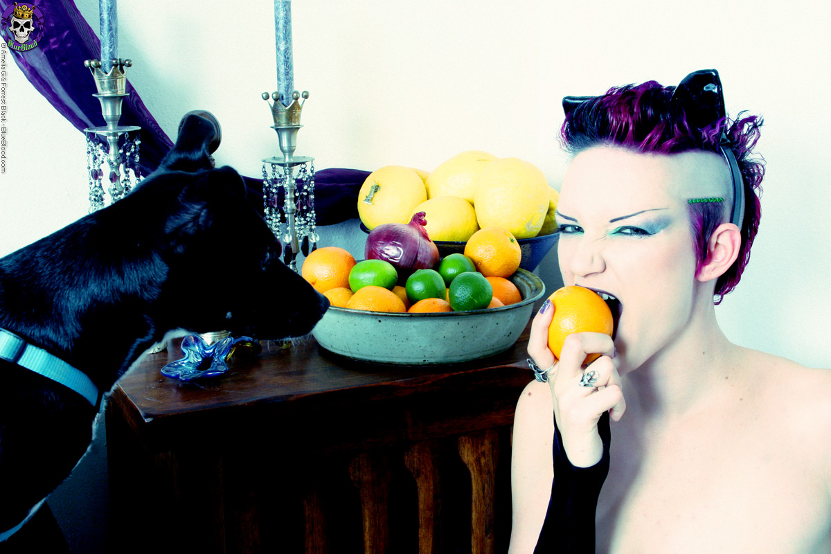 Naked Goth Girl Scar 13 Licks Orange And Lemon In Footwear