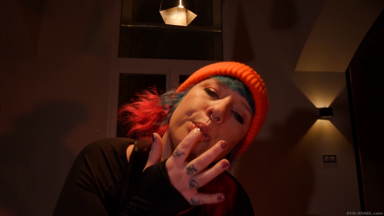 Evil Angel Präsentiert Emil Graae, Freddy Gong, Mad Bundy In Heißer Action